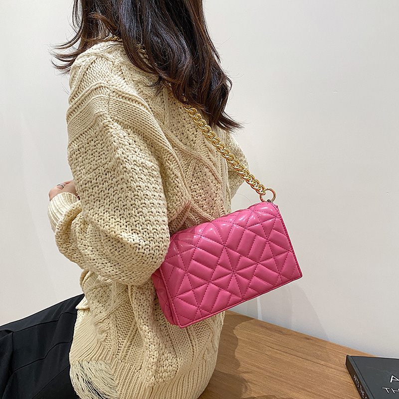 Latty Minimalistisk Quilted Flap Handväska För Kvinnor - Brun