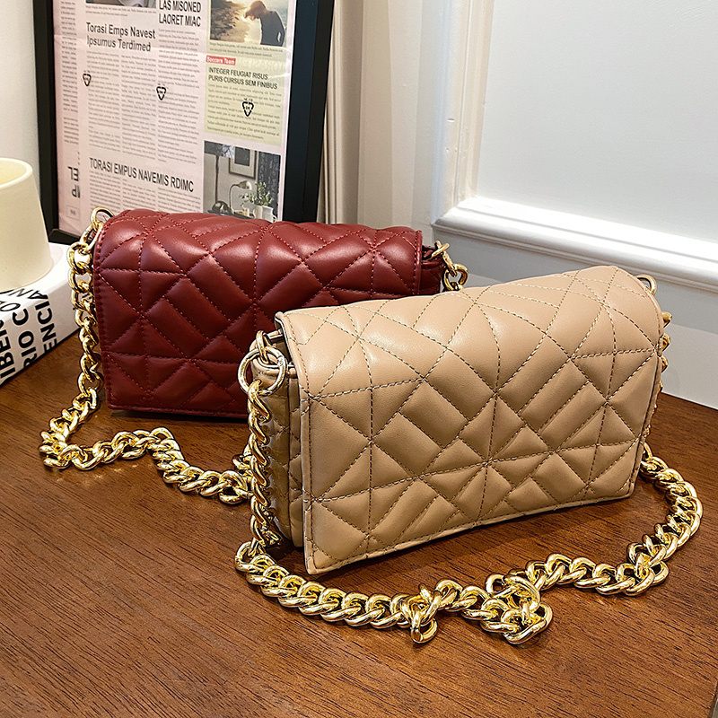 Latty Minimalistisk Quilted Flap Handväska För Kvinnor - Brun