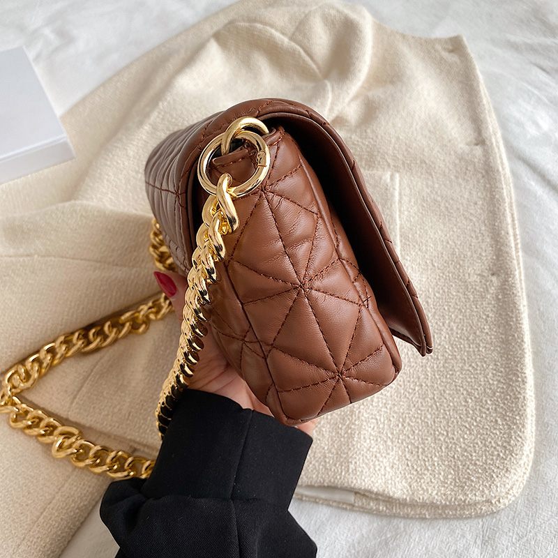Latty Minimalistisk Quilted Flap Handväska För Kvinnor - Brun