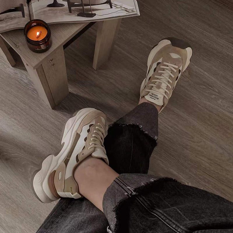 Levi Sneaker I Mockaskinn För Kvinnor - Aprikos