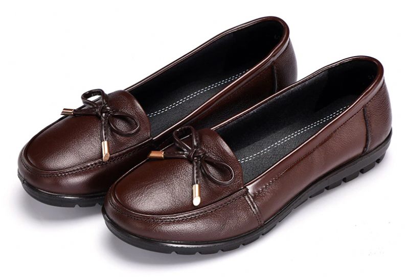 Lexie Slip-on Loafer Skor I Läder För Kvinnor - Svart