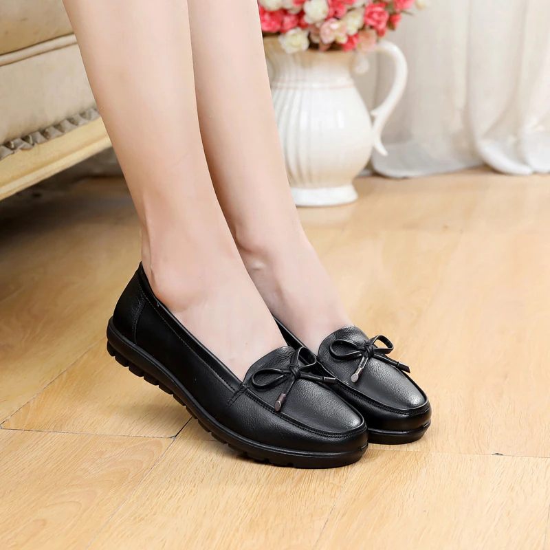 Lexie Slip-on Loafer Skor I Läder För Kvinnor - Svart