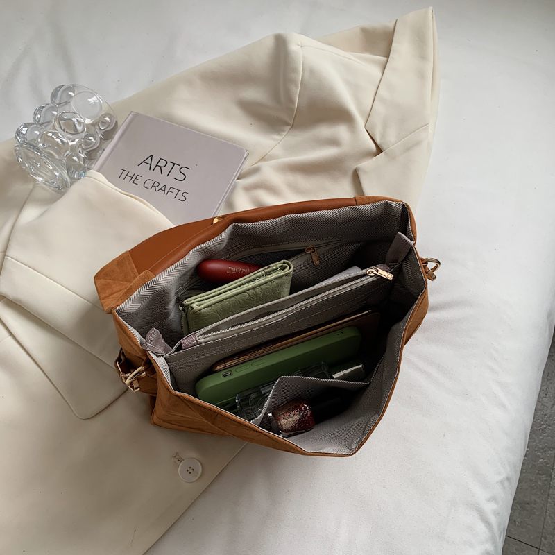 Lina Designer Shoulder Crossbody Handväska För Kvinnor - Brun