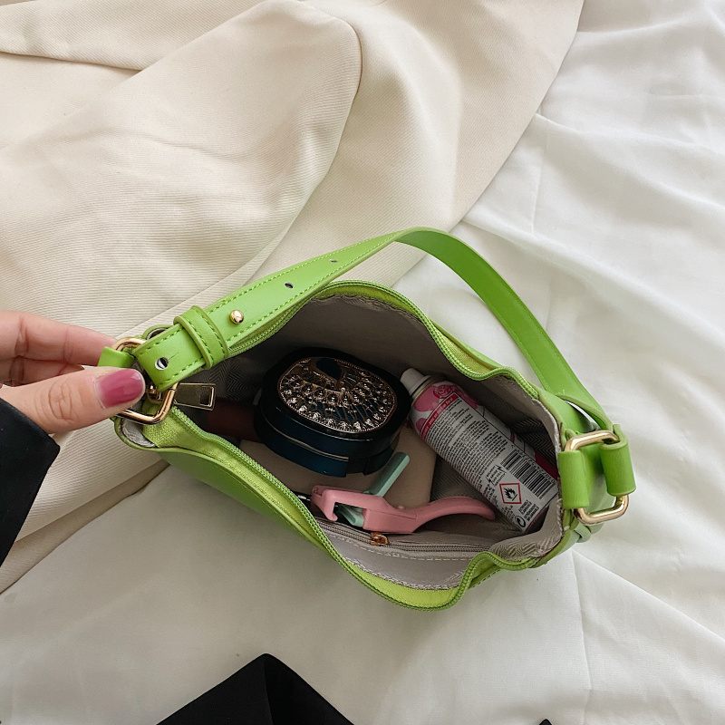 Lirio Small Crossbody-handväska I Läder För Kvinnor - Grön