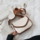 Beige med Brun