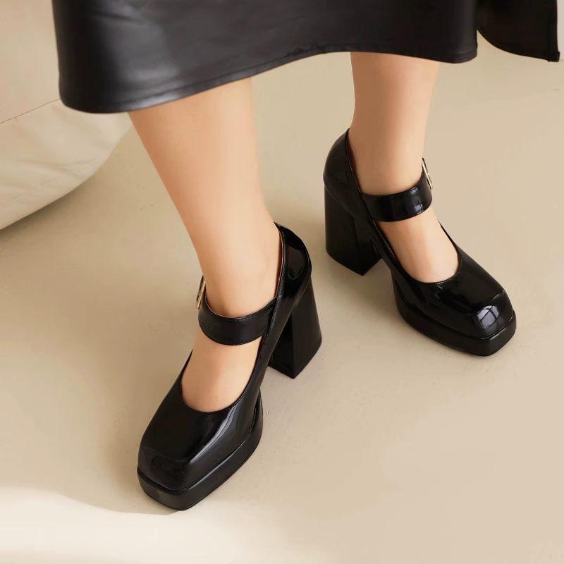 Liz Square Toe Pumps För Kvinnor - Röd