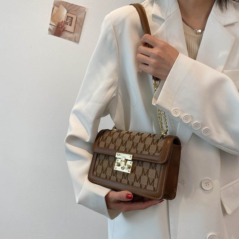 Lolis Small Crossbody-handväska I Läder För Kvinnor - Kaffe