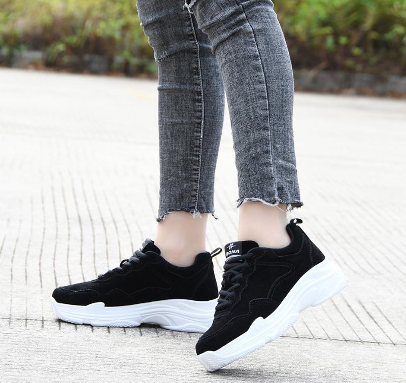 Louna Bekväma Sneaker Med Snörning För Kvinnor - Svart