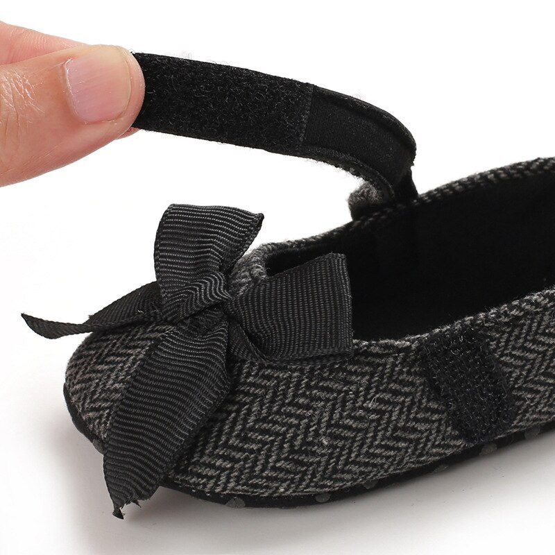 Ludmila Baby Flickor Loafers Finskor - Svart
