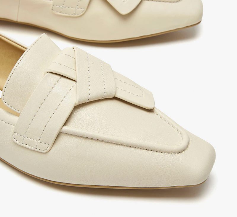 Lupita Damskor Med Fyrkantig Tå I Läder - Beige