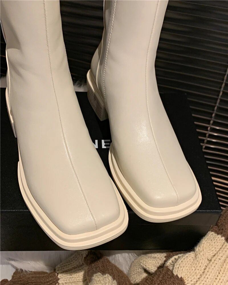 Macarena Långa Stövlar För Kvinnor - Beige kort plysch