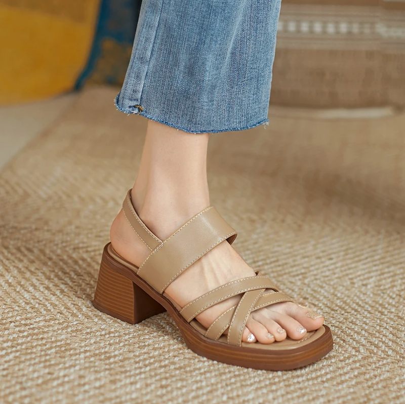 Marena Sandal Med Fyrkantig Klack För Kvinnor - Aprikos
