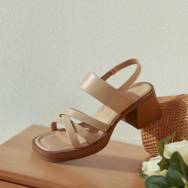 Marena Sandal Med Fyrkantig Klack För Kvinnor - Aprikos