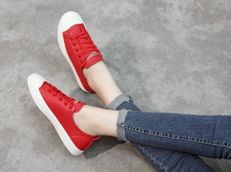Marley Flat Sneaker I Läder För Kvinnor - Röd