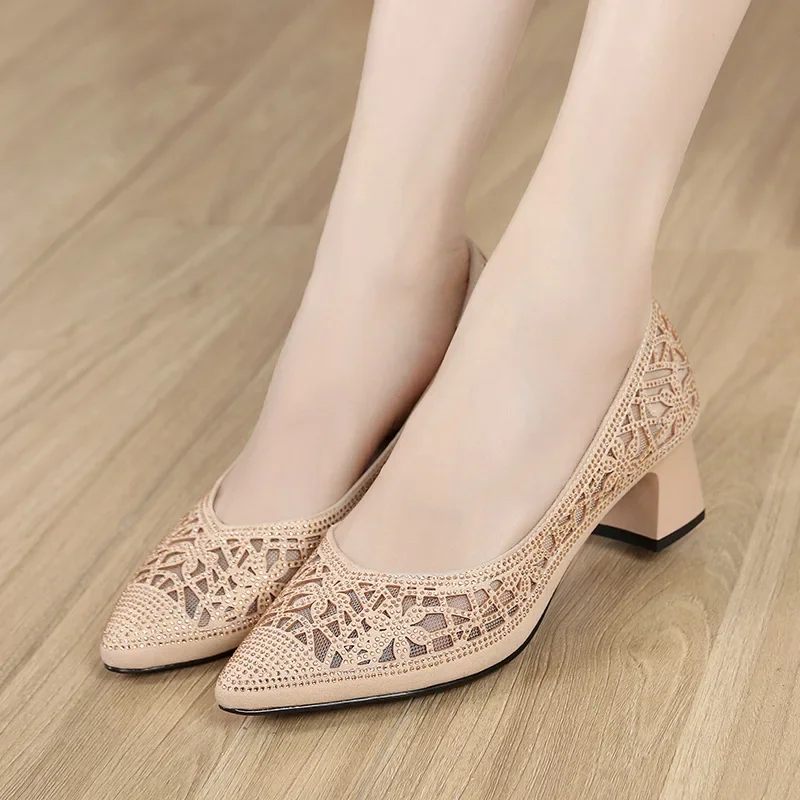 Mary Dam Rhinestone Pumps Med Spetsad Tå - Guld