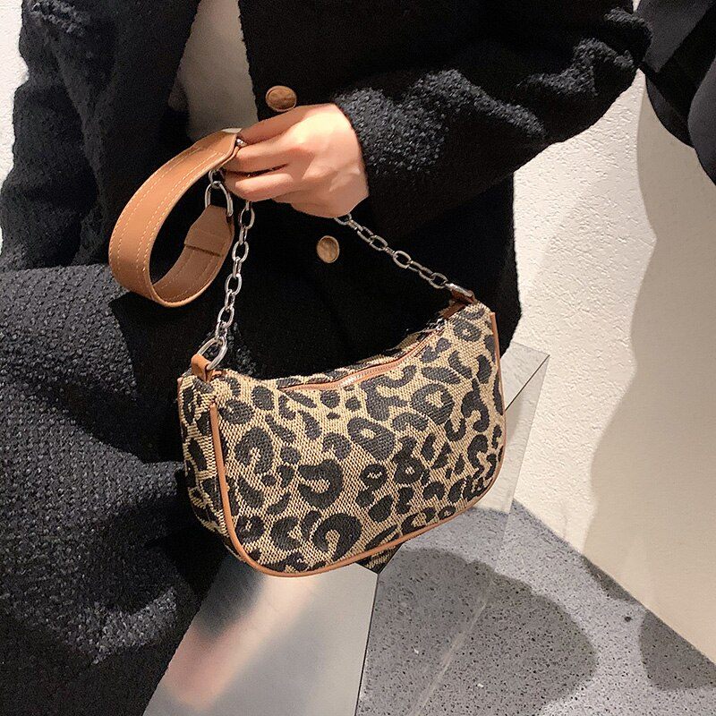Motorhuv Liten Axelhandväska För Kvinnor - Leopardmönster
