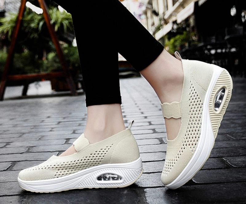Ninoska Slip-on-svarta Skor För Kvinnor - Svart