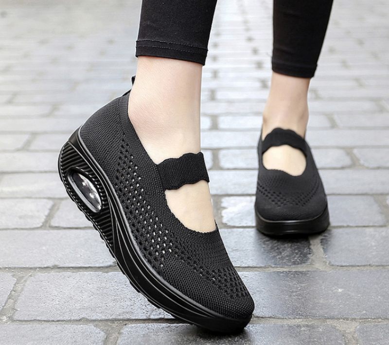 Ninoska Slip-on-svarta Skor För Kvinnor - Svart