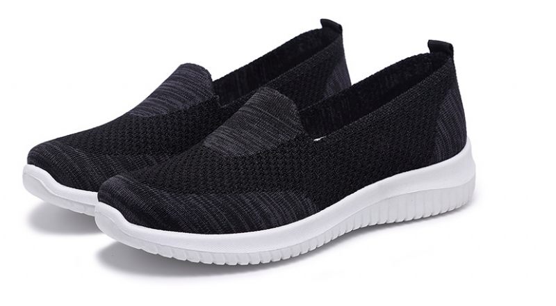 Nubia Svarta Slip-on Skor För Kvinnor - Svart