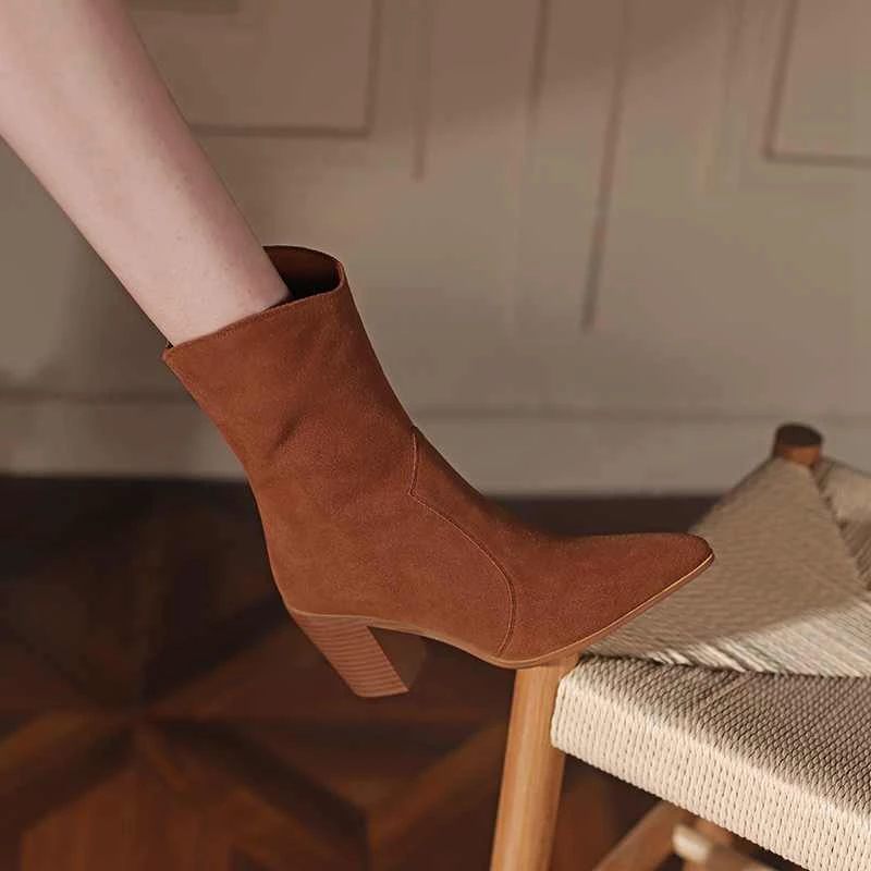 Nyckelkängor För Damer - Beige
