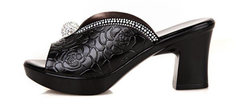 Olivia Skinnsandaler Med Bekväm Plattform För Kvinnor - Svart