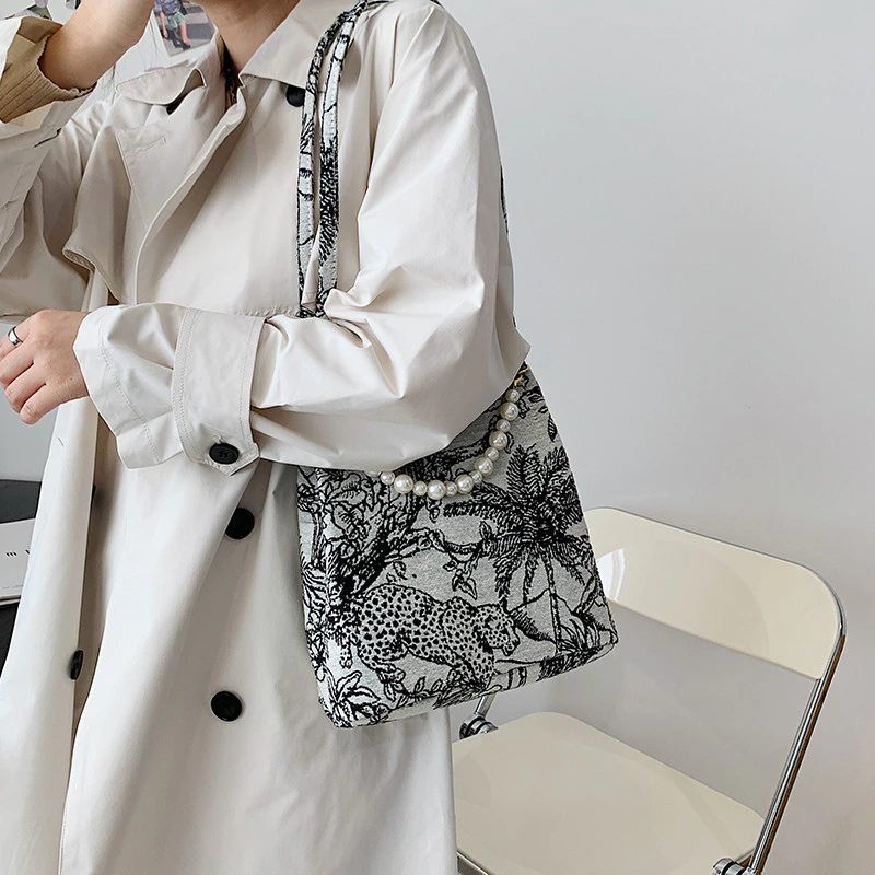 Orla Crossbody Handväska I Tyg För Kvinnor - Svart