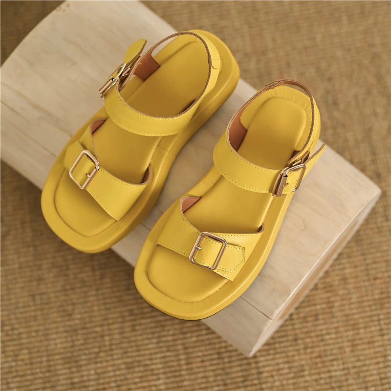 Peggy Platt Sandal För Kvinnor - Gul