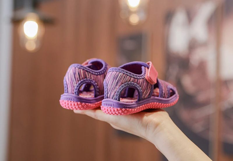 Peña Unisex Utomhussandal För Barn - Svart