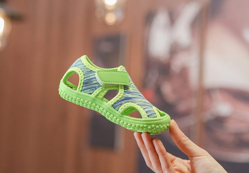 Peña Unisex Utomhussandal För Barn - Svart