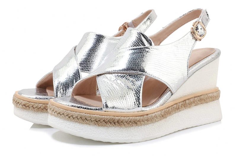 Peniche Elegant Wedge Sandal För Kvinnor - Silver