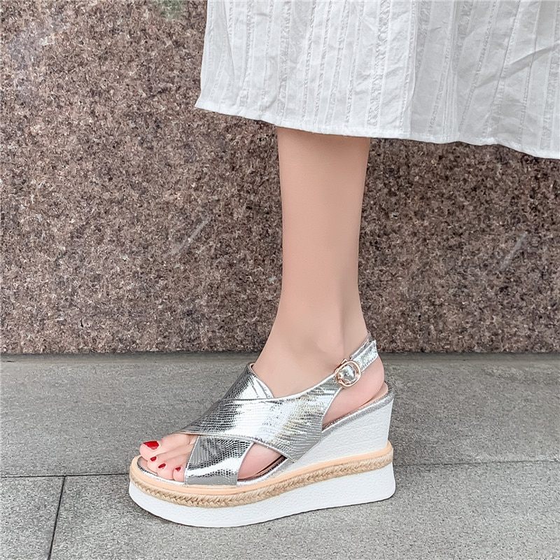 Peniche Elegant Wedge Sandal För Kvinnor - Silver