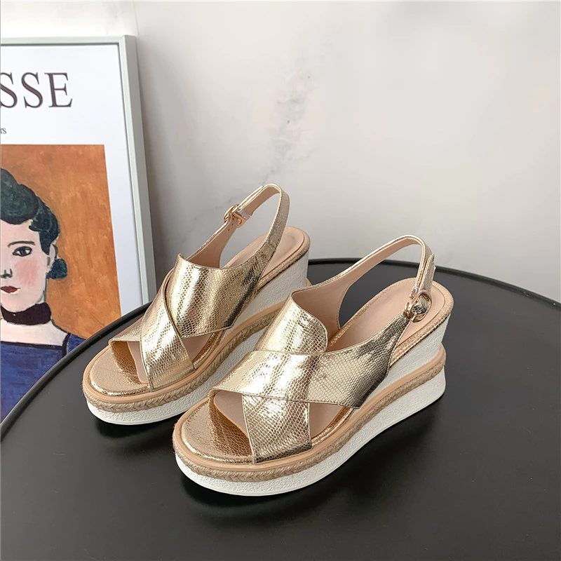 Peniche Elegant Wedge Sandal För Kvinnor - Silver