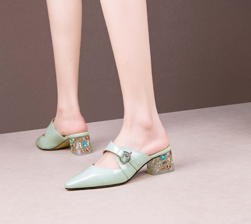 Piani Eleganta Mules-skor I Äkta Läder För Kvinnor - Beige