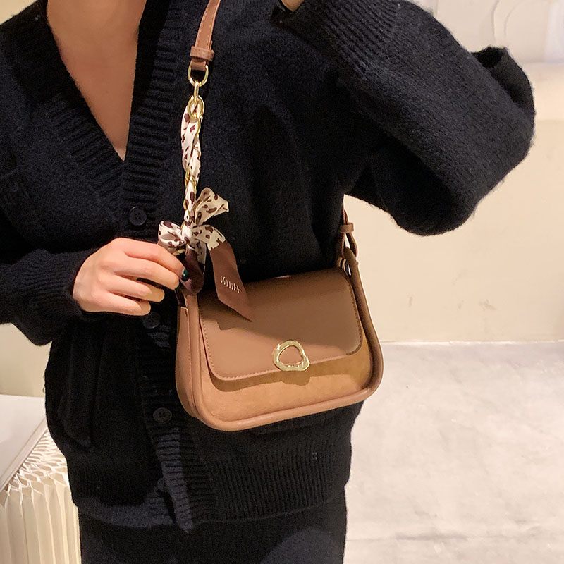 Pinino Small Crossbody-handväska I Läder För Kvinnor - Brun