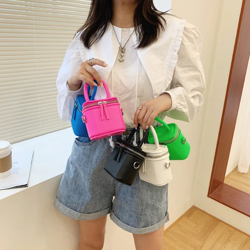 Pinky Crossbody-handväska I Läder För Kvinnor - Rosa