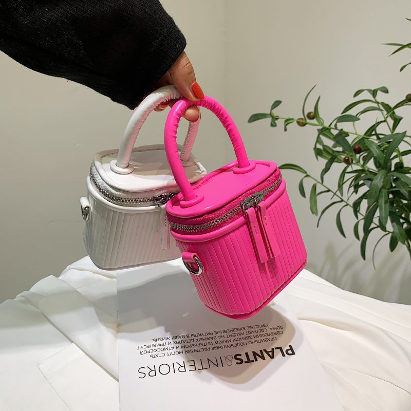 Pinky Crossbody-handväska I Läder För Kvinnor - Rosa