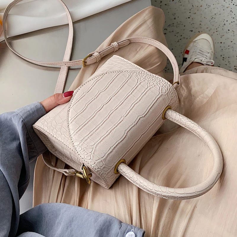 Pirulin Crossbody-handväska I Läder För Kvinnor - Brun