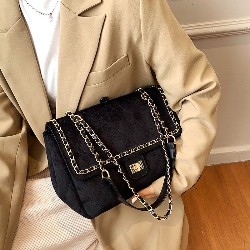 Polenta Crossbody-handväska I Kviltat Läder För Kvinnor - Grön