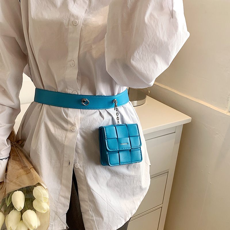 Puchi Mini Crossbody-handväska I Konstläder För Kvinnor - Vit