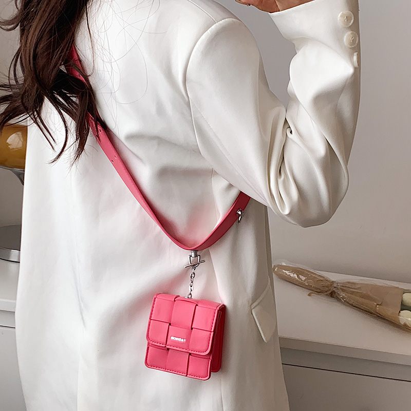 Puchi Mini Crossbody-handväska I Konstläder För Kvinnor - Vit