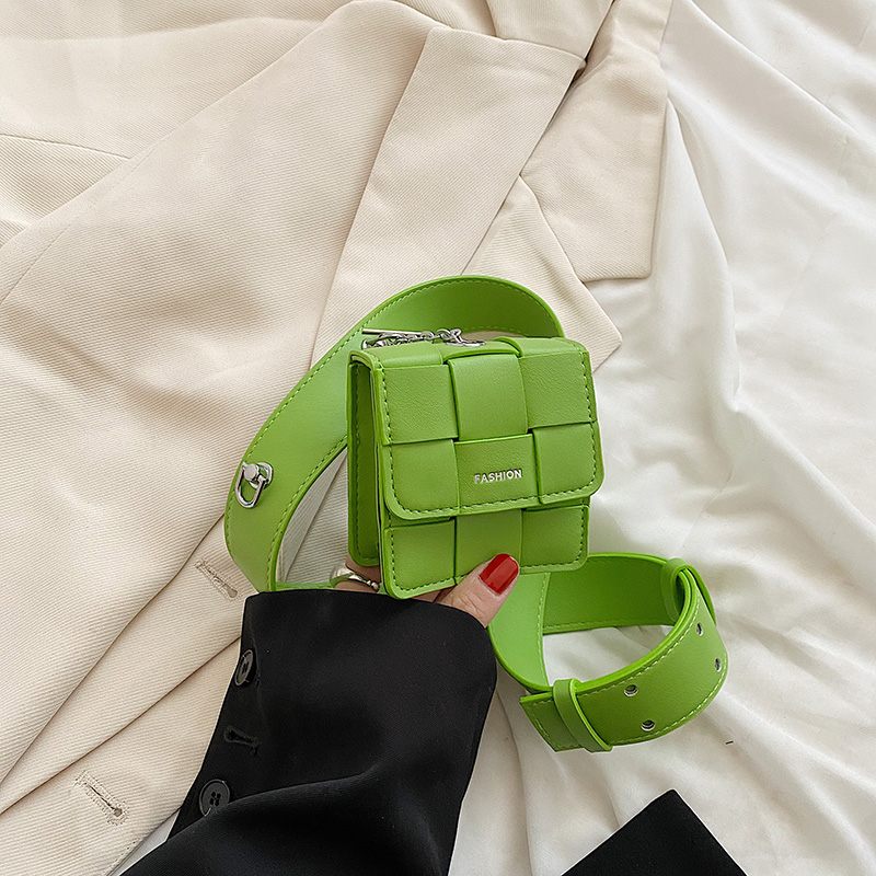 Puchi Mini Crossbody-handväska I Konstläder För Kvinnor - Vit