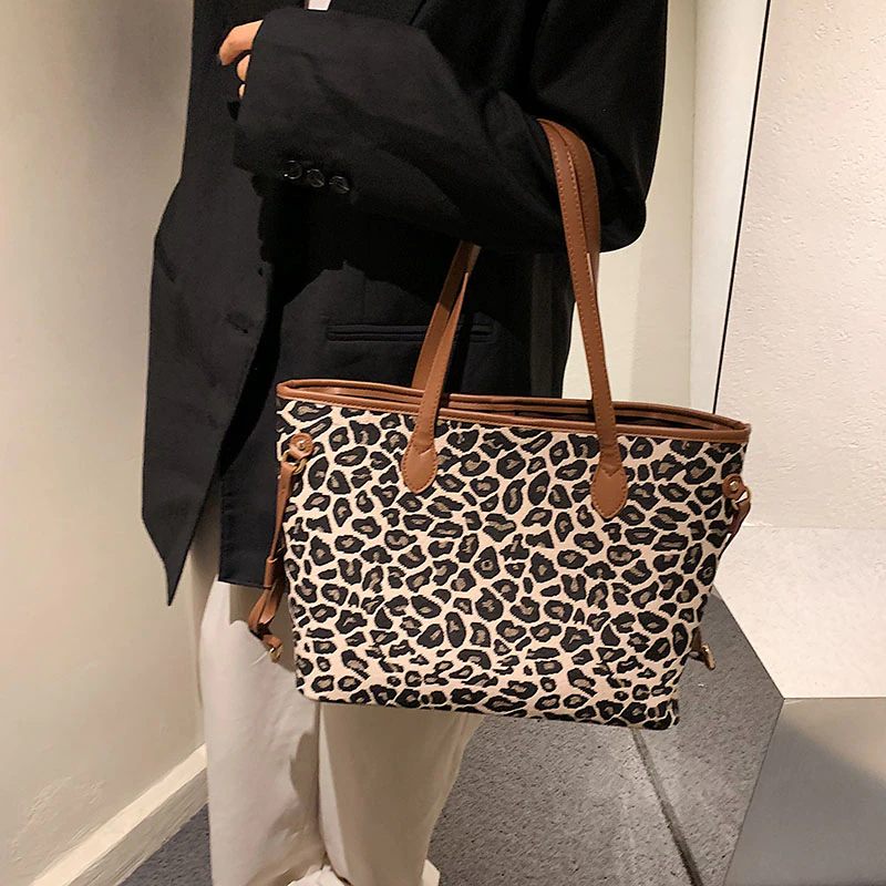 Rama Axelhandväska I Läder För Kvinnor - Leopard