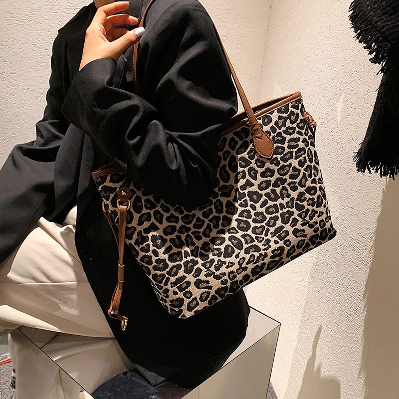 Rama Axelhandväska I Läder För Kvinnor - Leopard
