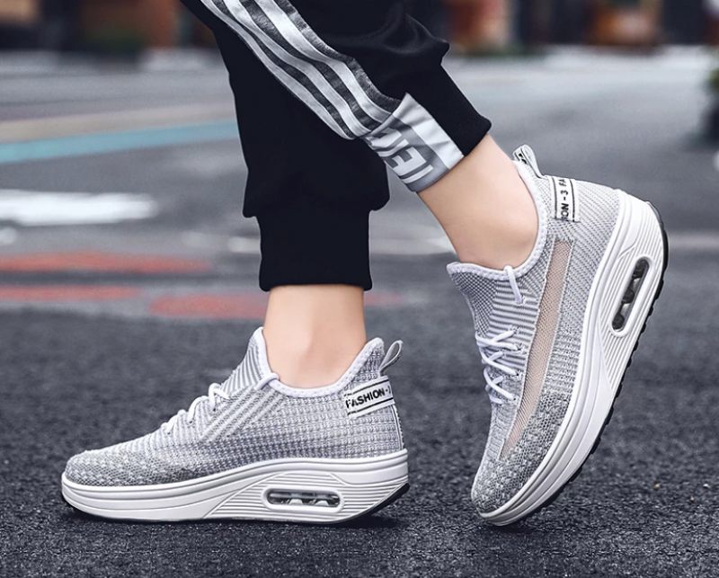 Regia Damsneakers Platta Med Plattform - Svart