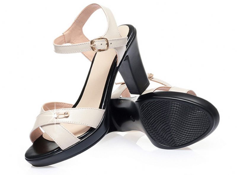 Romelia Damklacksandal - Svart