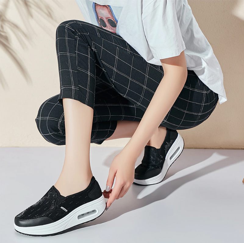 Rosaura Damplattform Slip-on Walking Svarta Skor - Svart
