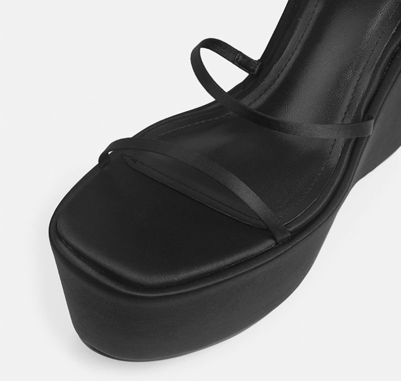 Rubin Sandal Med Kil Och Plattform För Kvinnor - Grön