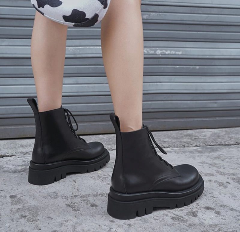 Sally Boots Ankelhöjd - Svart utan päls