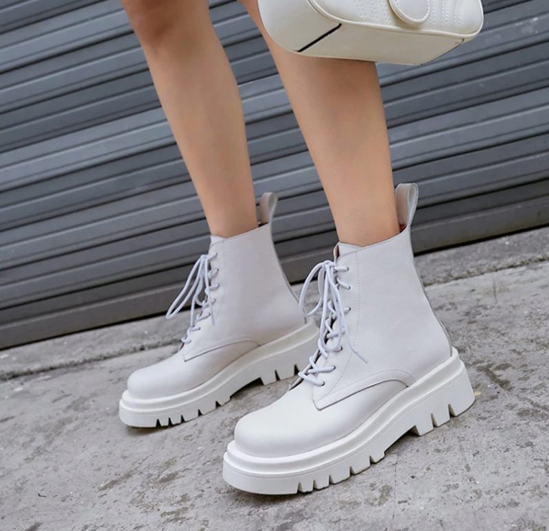 Sally Boots Ankelhöjd - Svart utan päls