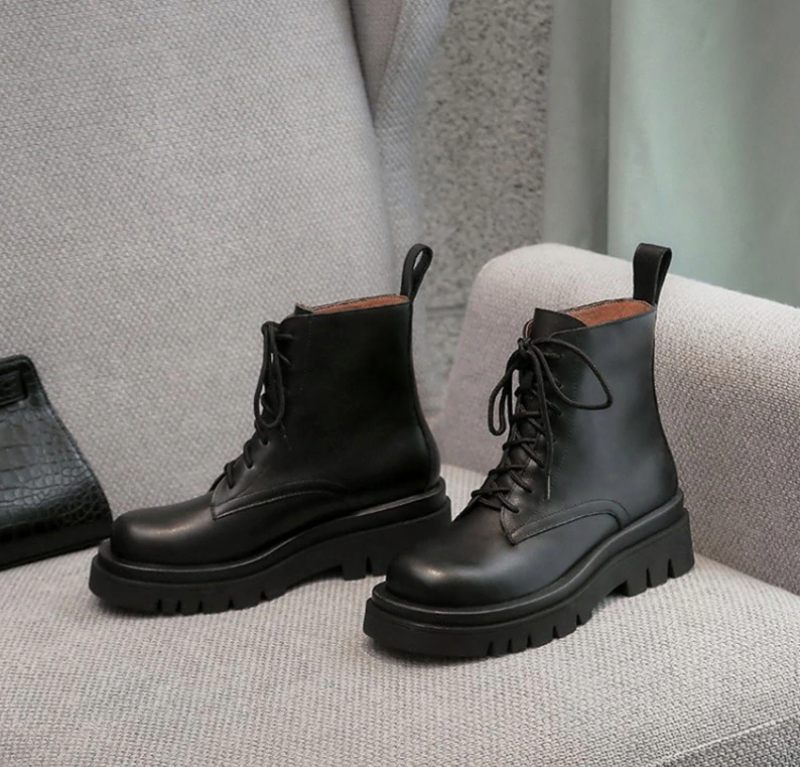 Sally Boots Ankelhöjd - Svart utan päls